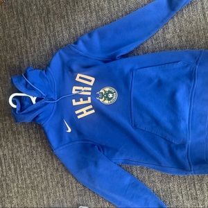 Herd Sweatshirt medium